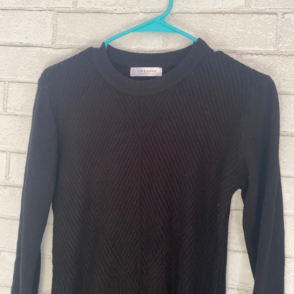Jon & Ana sweater size L